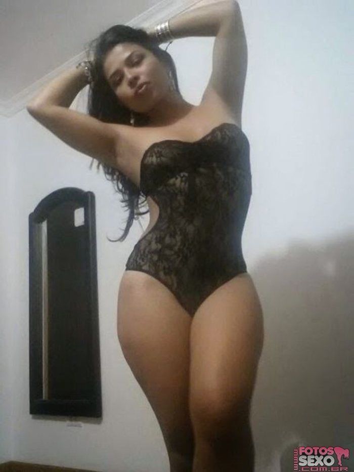 Morena Gostosa mostrando a xereca 3